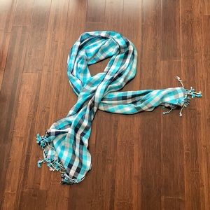 Bluenotes checkered blue scarf